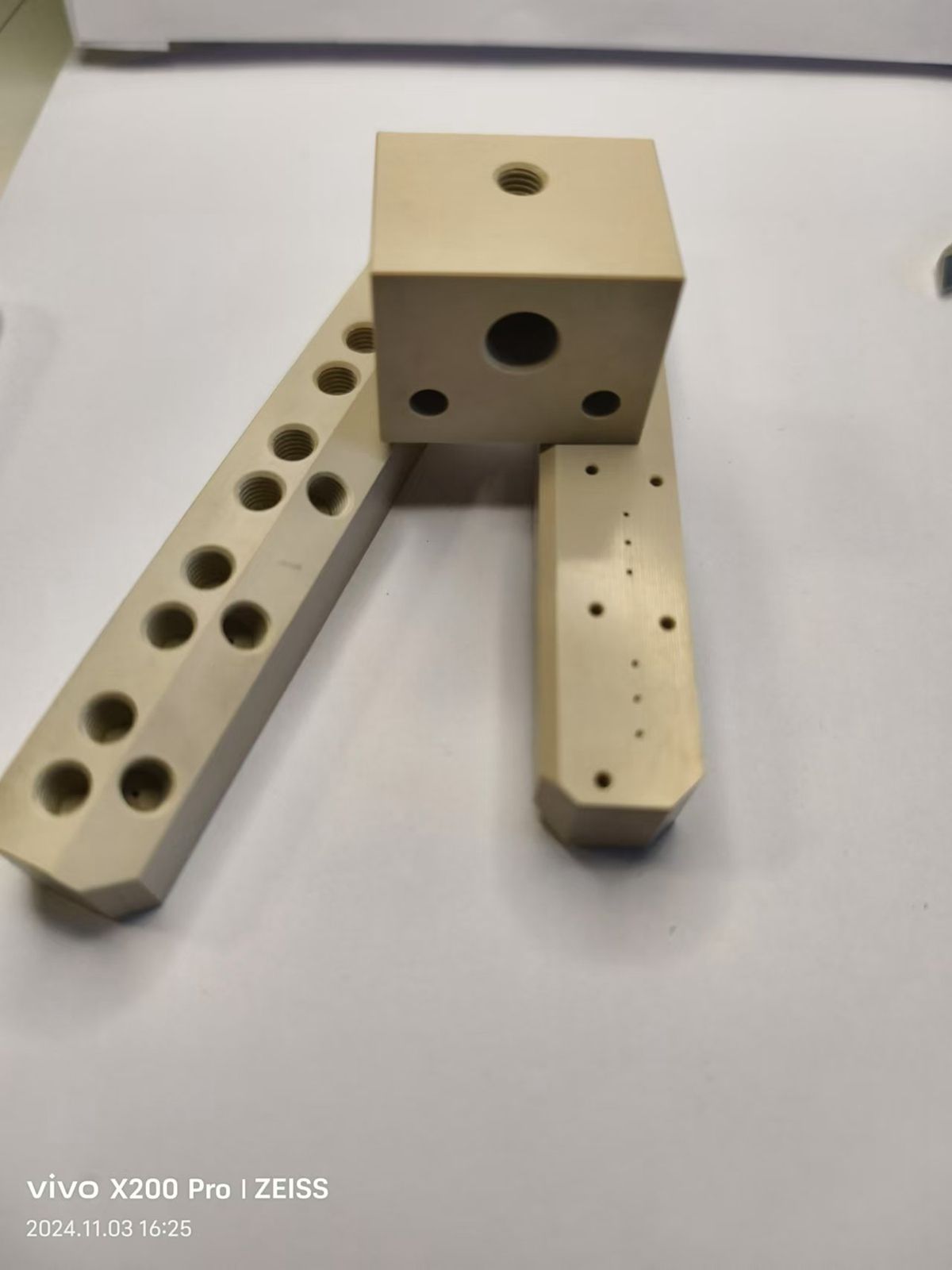 精密加工及注塑